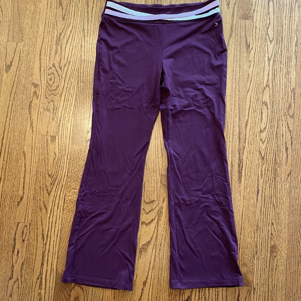 Victoria’s Secret VSX Workout Yoga Pants